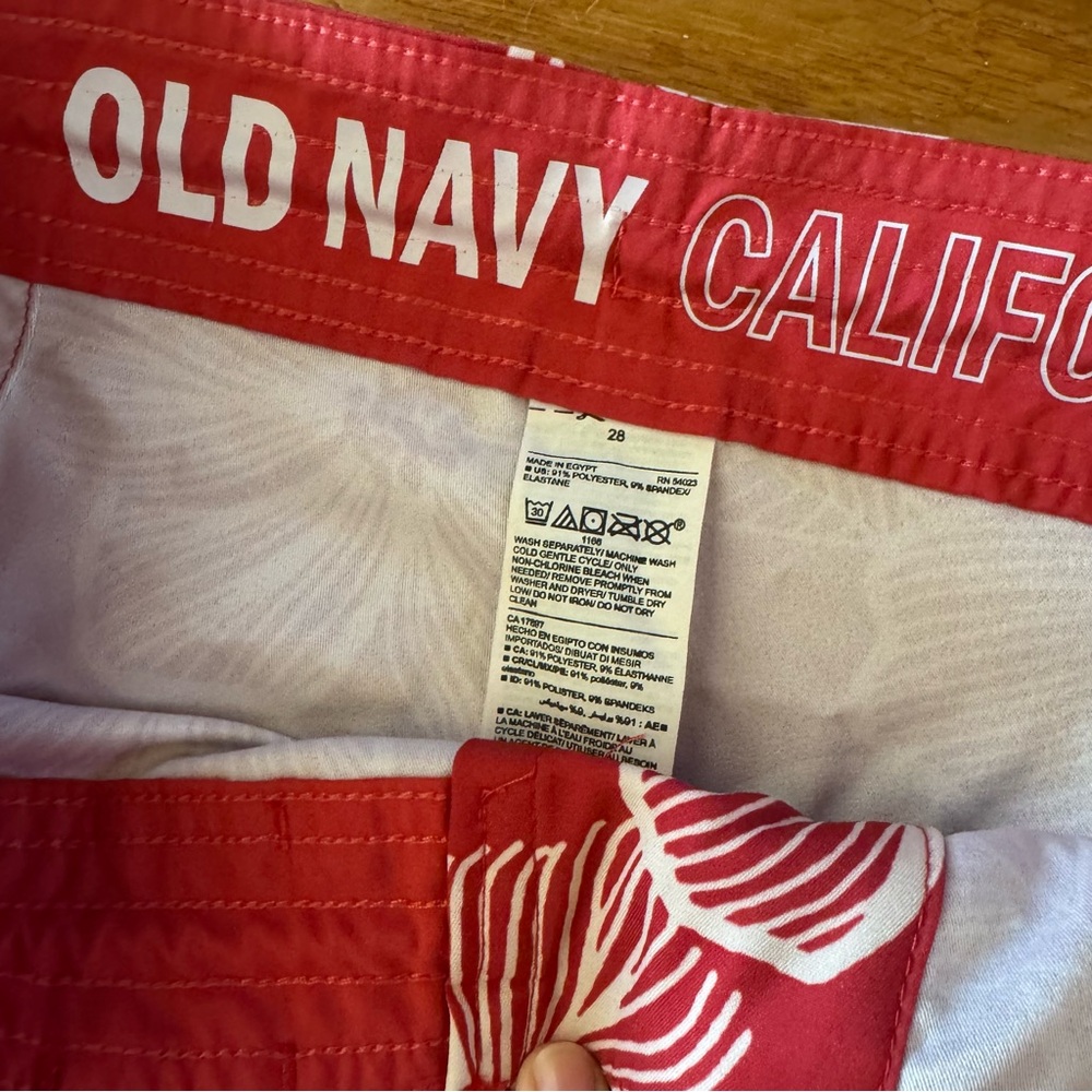 Old Navy Teen/Men Swimsuit Bundle - Picture 2 of 3